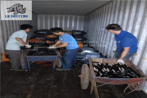 150组半挂车配件发往坦桑尼亚非洲-4 150组半挂车配件发往坦桑尼亚非洲-4